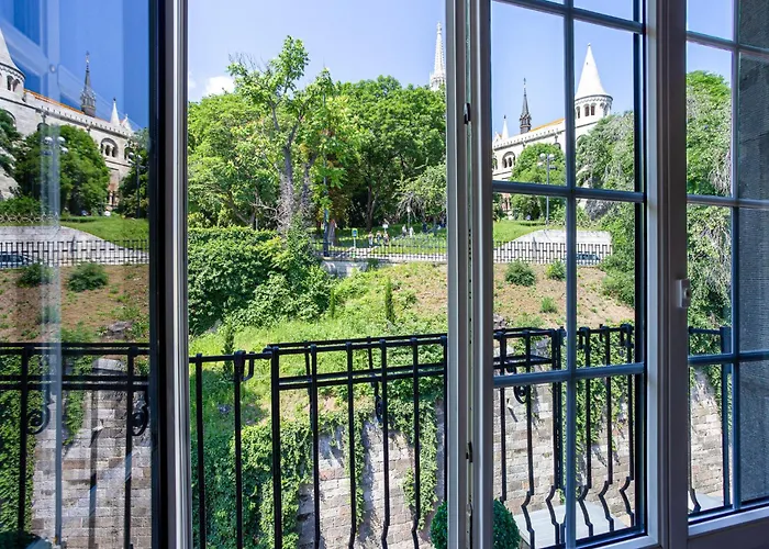 Serpentine At Buda Castle *