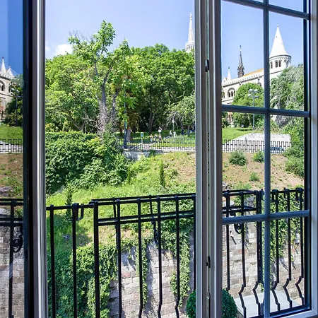 Serpentine At Buda Castle *